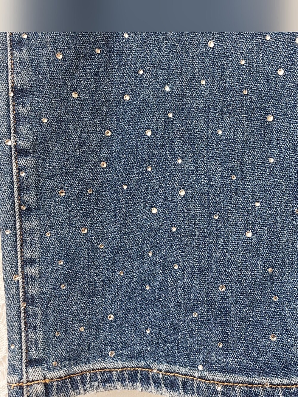 Vervet- Rhinestone Jeans. - Picture 5 of 8
